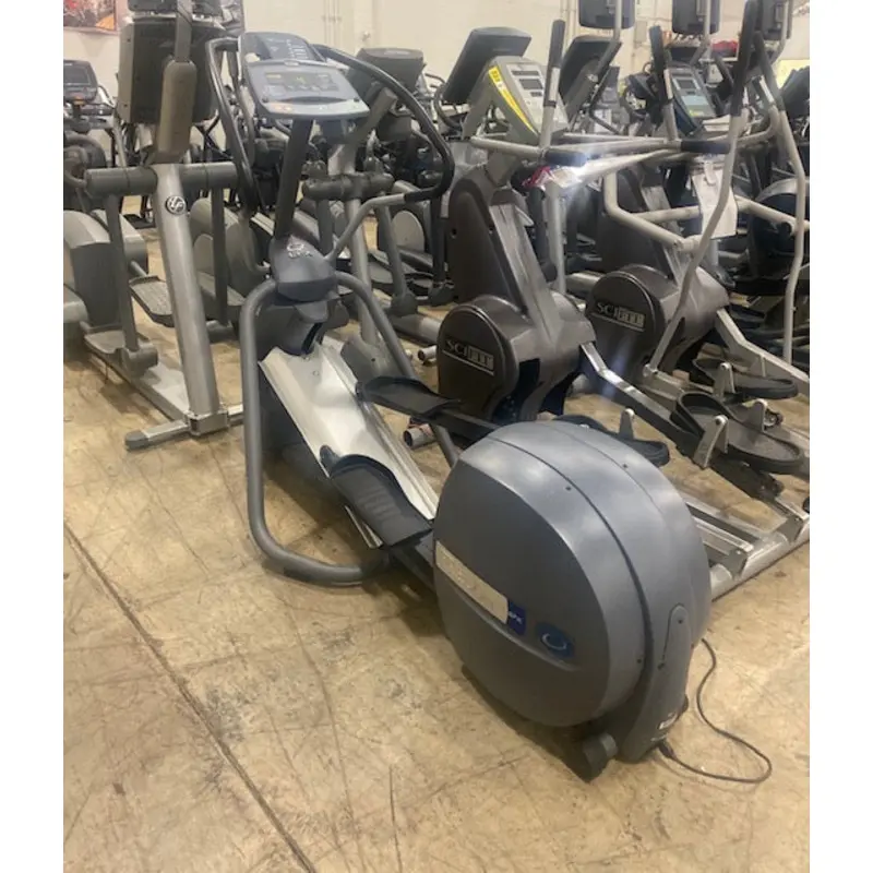 Precor EFX 5.21i Elliptical / Cross Trainer - Used