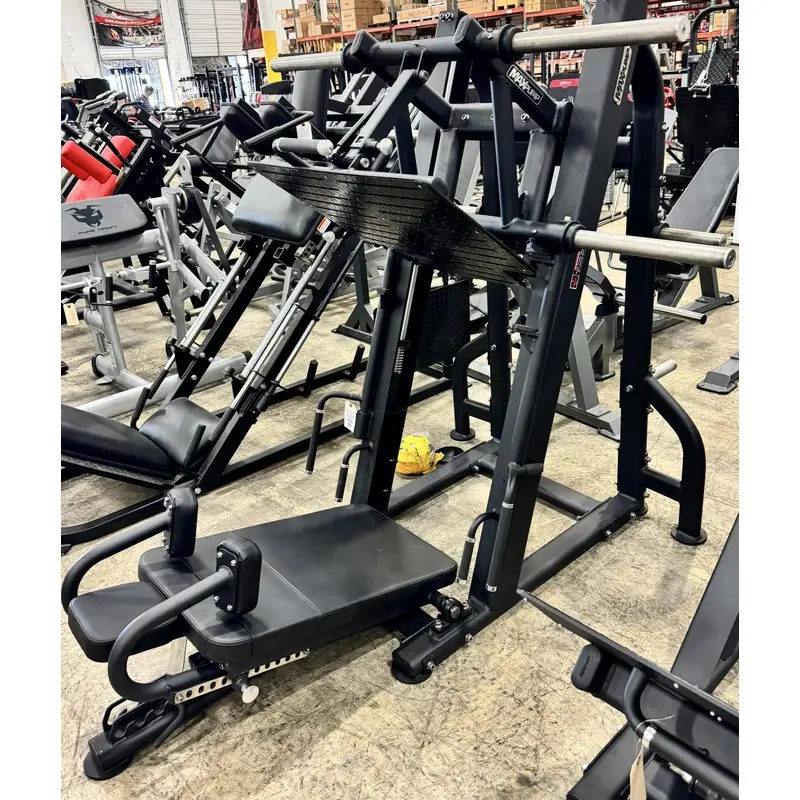 MaxPump A7051 70 Degree Leg Press