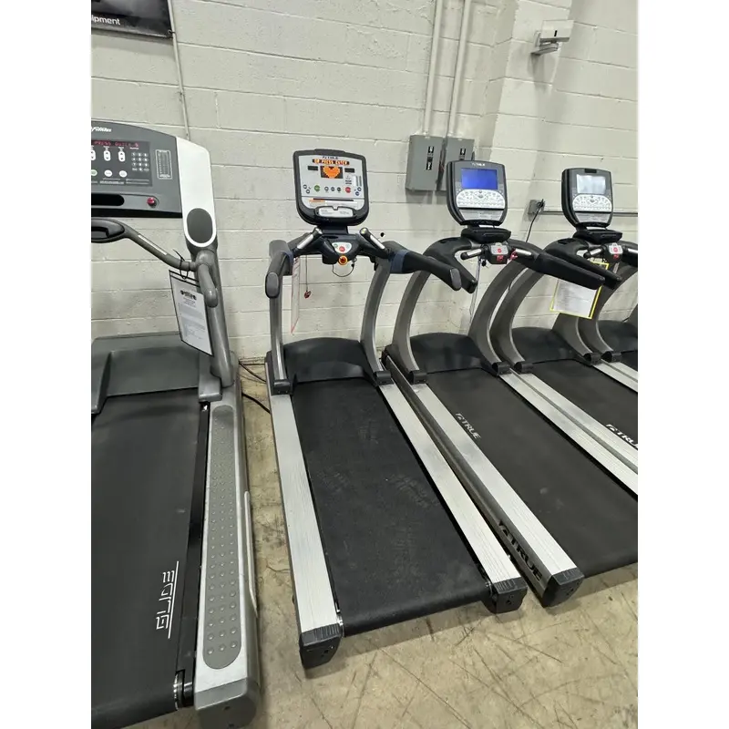 True Fitness CS600 Treadmill-USED