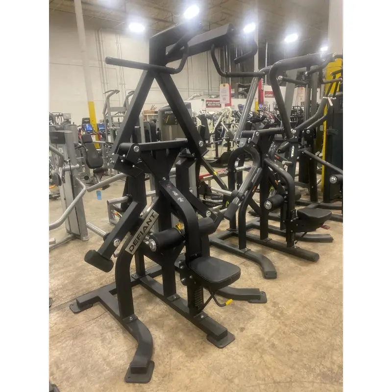 Defiant Strength Iso-Lateral Circular Lat Pulldown