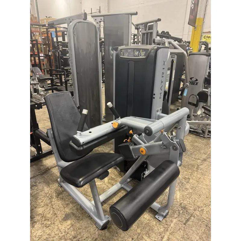 Matrix Versa Seated Leg Curl - USED