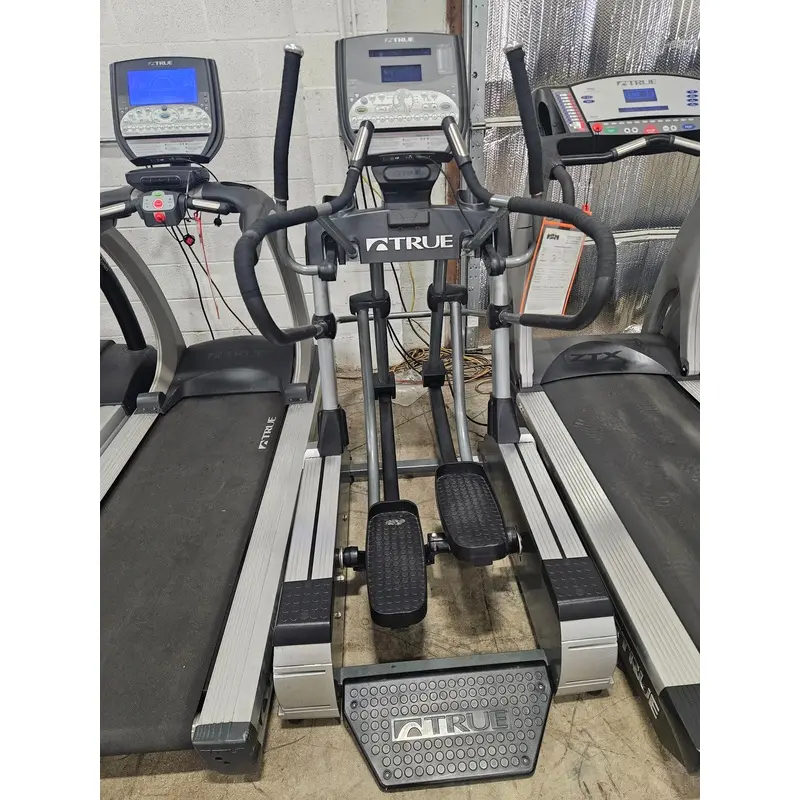 True Fitness CS800 Elliptical - Used