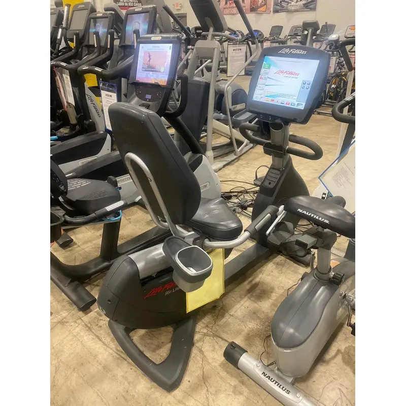Life Fitness 95R Engage Recumbent Bike - Used
