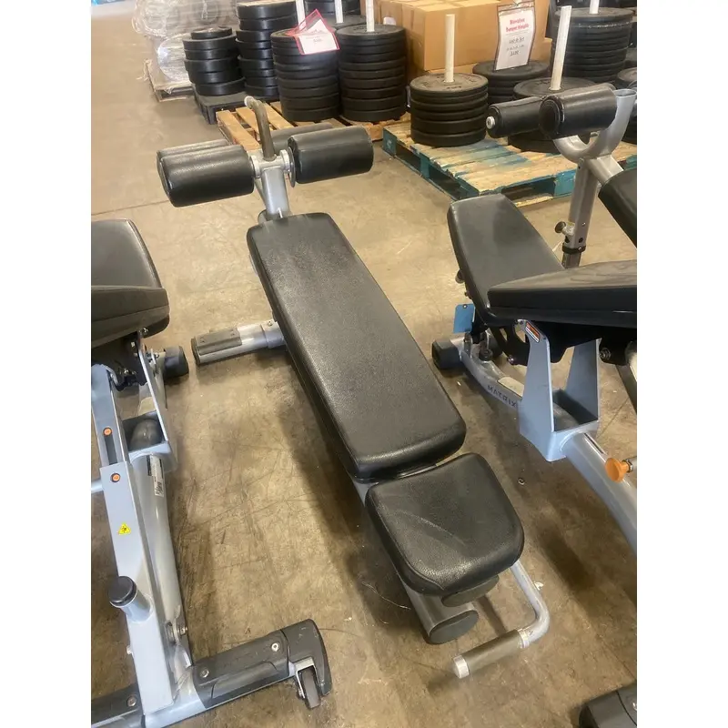 Life Fitness Signature Adj Decline Bench / Ab Crunch - Used