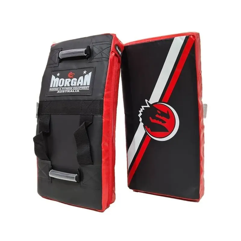 MORGAN CLASSIC JUNIOR CURVED HIT & STRIKE SHIELD