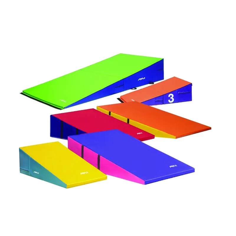 Inclines -  Standard Foam Folding 48 x 72 x 16 (121 x 182 x 40cm) Red/Royal