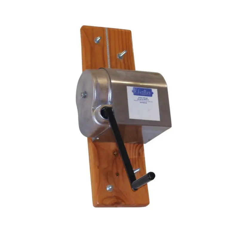 MANUAL WINCH W/ CRANK HANDLE
