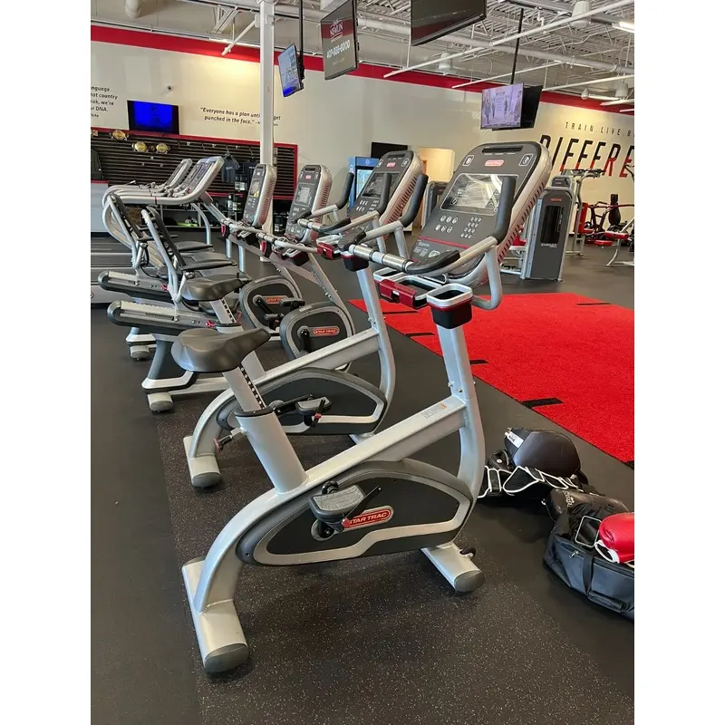 Star Trac E-UB E Series Upright Bike