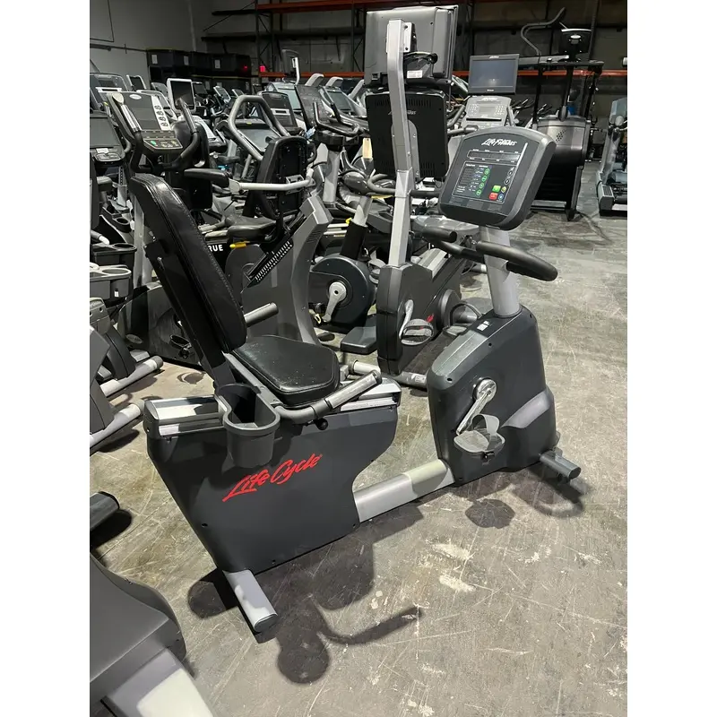Life Fitness Activate Series Lifecycle Recumbent Exercise Bike